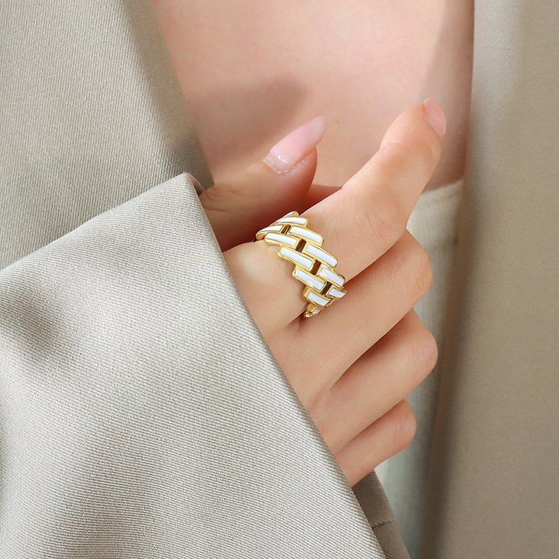 Gold Plated Stainless Steel Ring Enamel Jewelry Black and White Chain Ring-VENUSACC Gold Plated Stainless Steel Ring Enamel Jewelry Black and White Chain Ring-VENUSACC