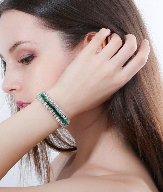 VENUSACC Green Stone Rhodium Plated Brass Bracelet-VENUSACC VENUSACC Green Stone Rhodium Plated Brass Bracelet-VENUSACC