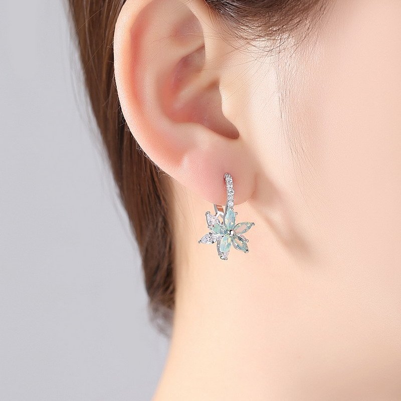 Zirconia Rhodium-Plated Snowflake Brass Earrings - Image 2