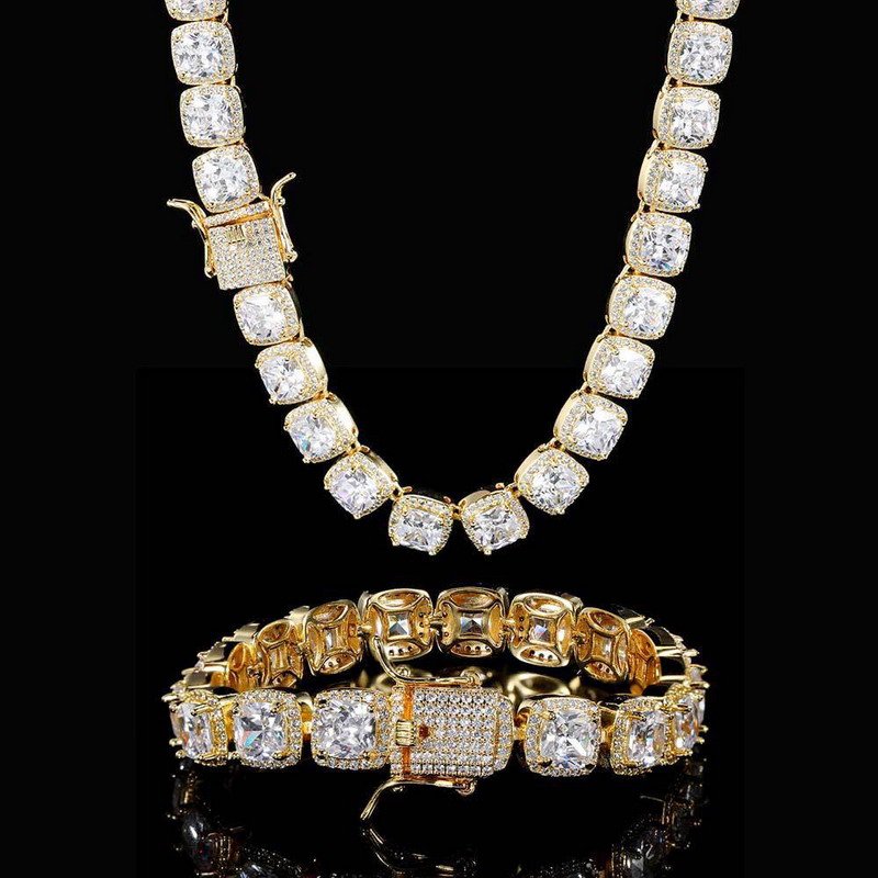 Venusacc Men's Zirconia Brass Necklace & Ring - Image 2