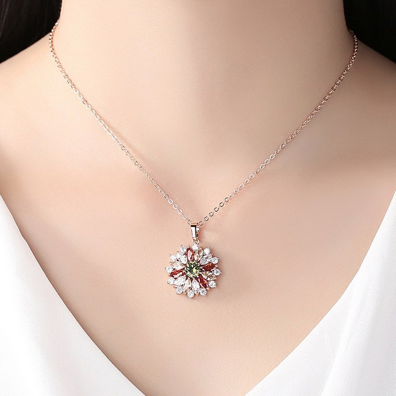 Venusacc Snowflake Design Zirconia Gold Plated Brass Necklace - Image 3
