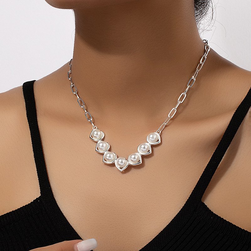 Venusacc Fashion Chain Pearl Necklace - Image 4