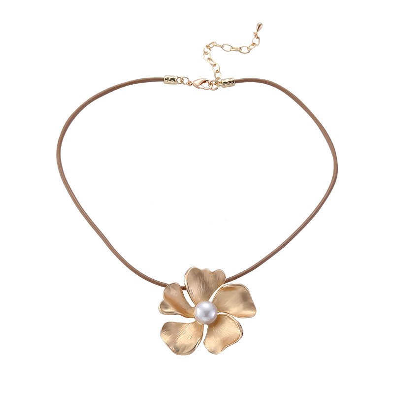 Venusacc Flower Peal Necklace Pendant