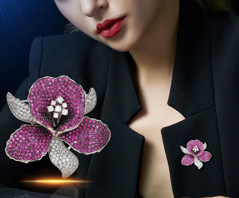Fashion Crystal Camellias Customized Brooch - Image 3