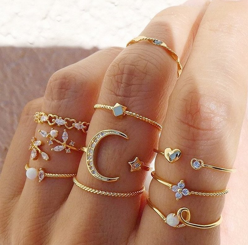 Venusacc Fashion Simple Women's Ring - Image 2