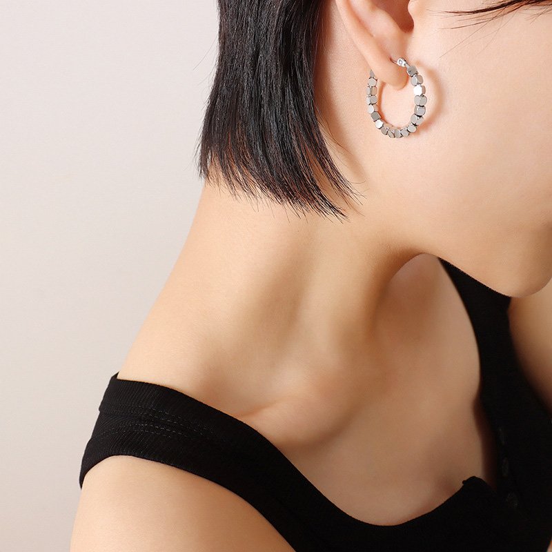 Venusacc Women's Fashion Stainless Steel Earrings - Image 4