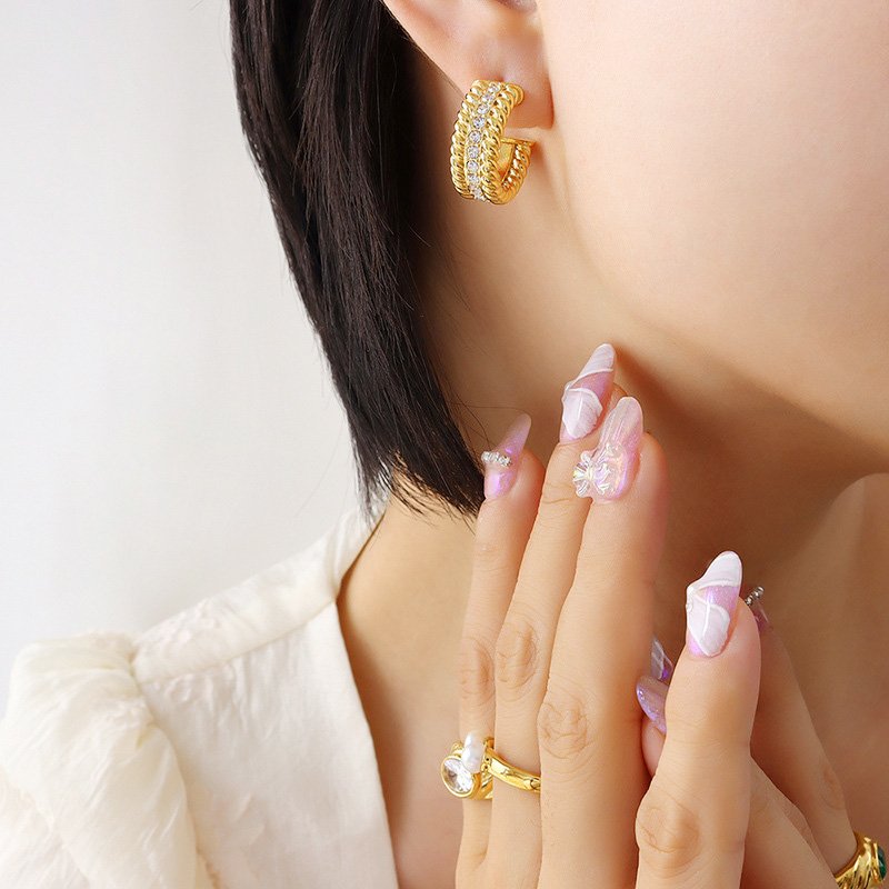 Venusacc Women's Silver Stella Earrings - Image 2