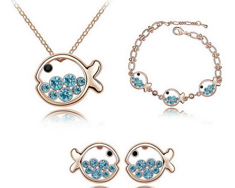 Fashion Creative Small Fish Brass Jewelry Set - Image 4