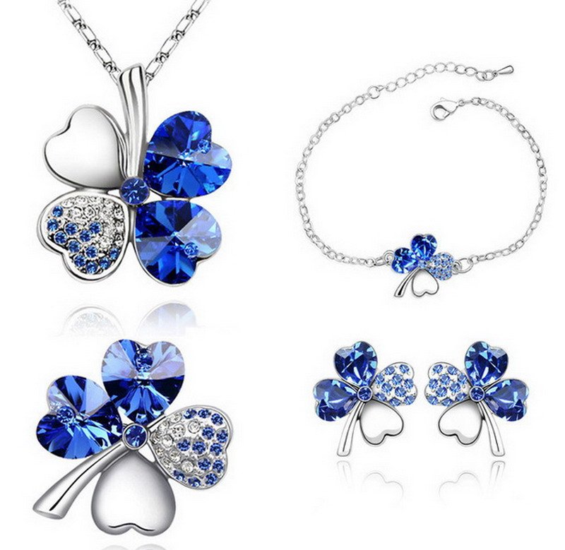 Classic Clover Zirconia Brass Jewelry Set - Image 2