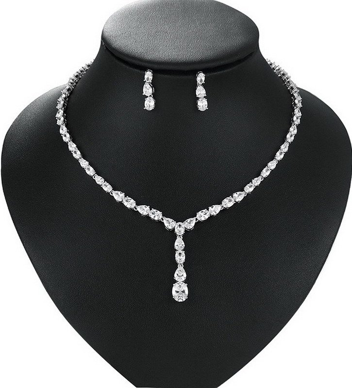 Minimalist Zirconia Brass Jewelry Set